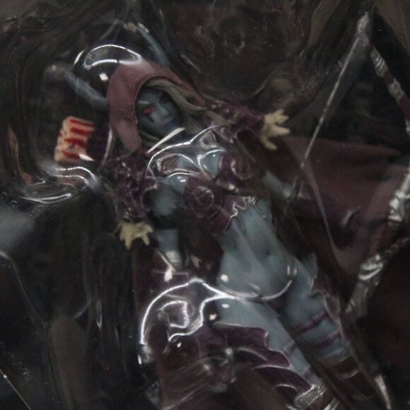 World of Warcraft Sylvanas Windrunner Fall Of The Lich King Figurine NEW - Picture 9 of 9